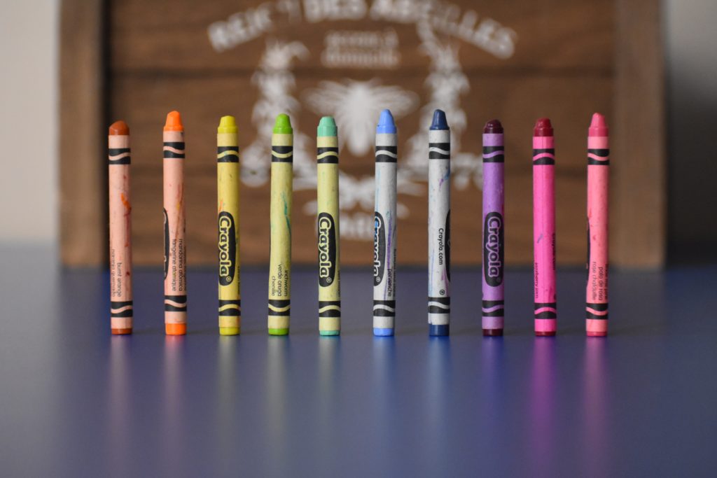 coloring-fine-motor 
crayons